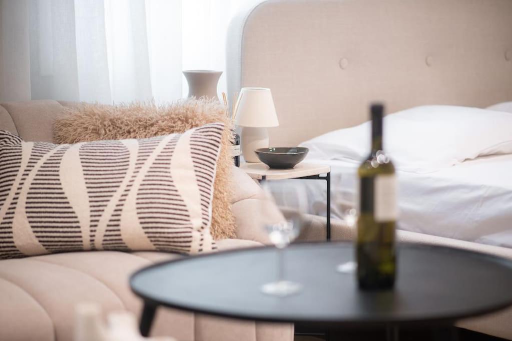 Athenian Luxe & Cozy Studio Εξωτερικό φωτογραφία