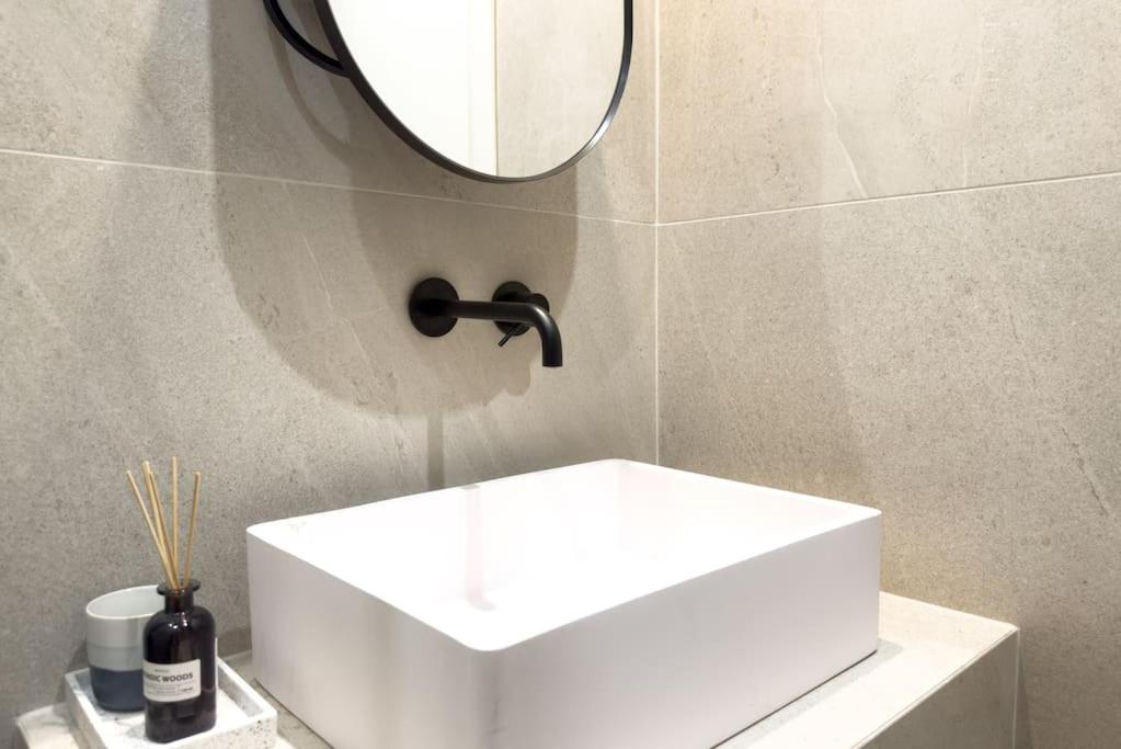 Athenian Luxe & Cozy Studio Εξωτερικό φωτογραφία